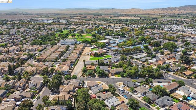 536 4Th St, Brentwood, CA 94513