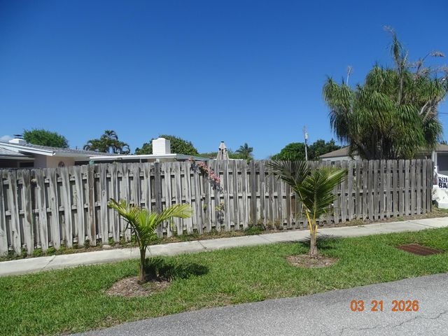 4760 NW 2nd Terrace, Boca Raton, FL 33431