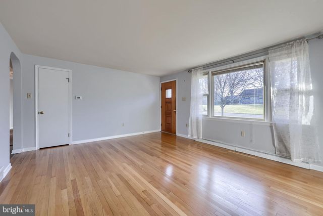 299 ROLLING TER, Leola, PA 17540