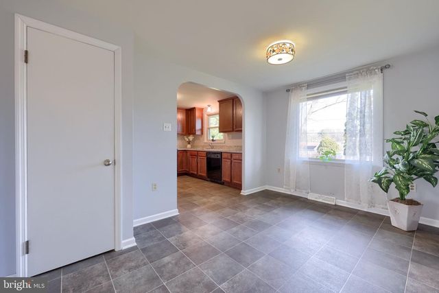 299 ROLLING TER, Leola, PA 17540