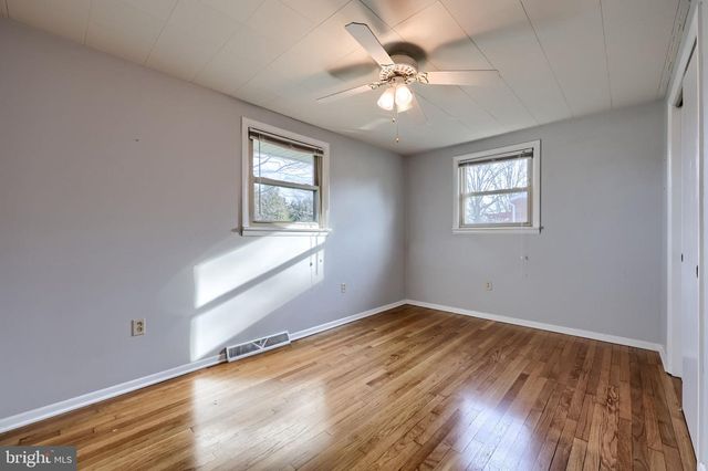 299 ROLLING TER, Leola, PA 17540