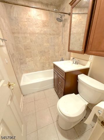 5 Brookside Ave, Pequannock Twp., NJ 07444