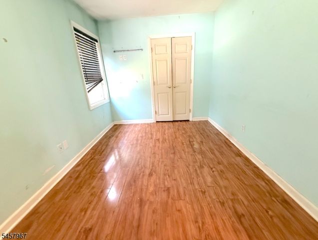 5 Brookside Ave, Pequannock Twp., NJ 07444