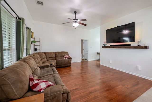 140 Cottage Way, Thibodaux, LA 70301