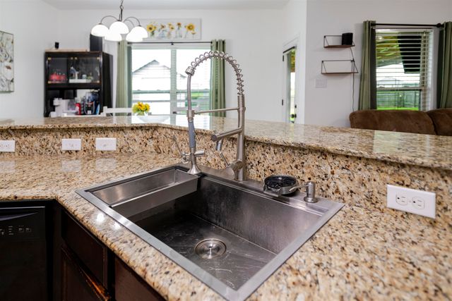 140 Cottage Way, Thibodaux, LA 70301