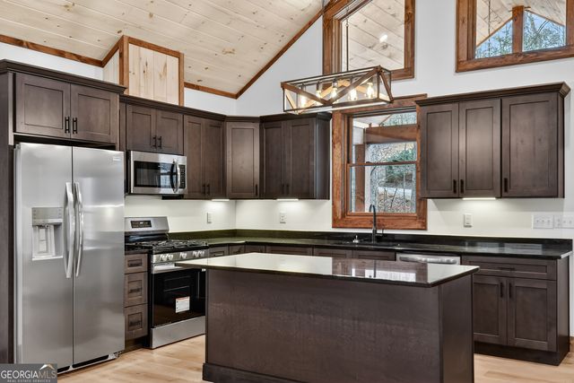 723 Parody Circle, Ellijay, GA 30540