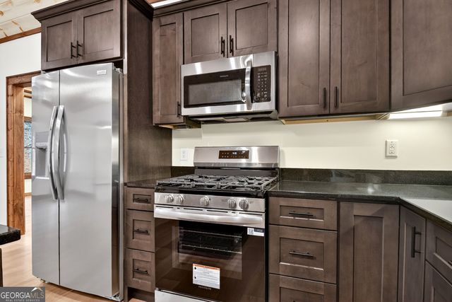 723 Parody Circle, Ellijay, GA 30540