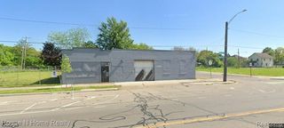 15100, 10, 14, E Warren Avenue, Detroit, MI 48224