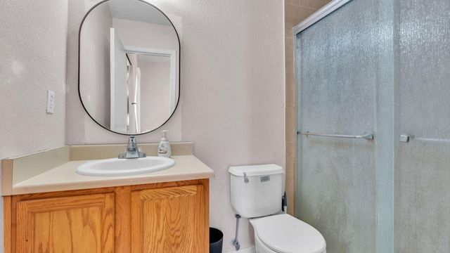 7616 Blue Avena Avenue SW, Albuquerque, NM 87121