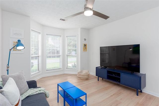 2486 Insdale Trace NW, Acworth, GA 30101