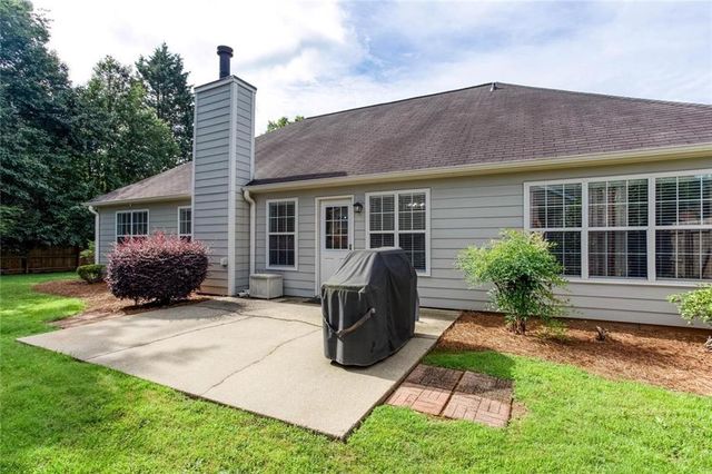 2486 Insdale Trace NW, Acworth, GA 30101