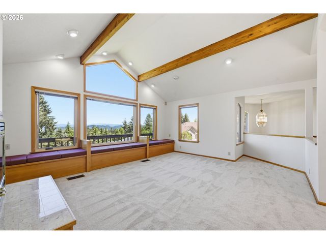 3066 SOLOMAN Loop, Eugene, OR 97405