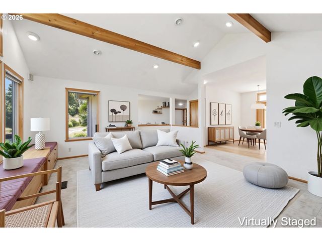 3066 SOLOMAN Loop, Eugene, OR 97405