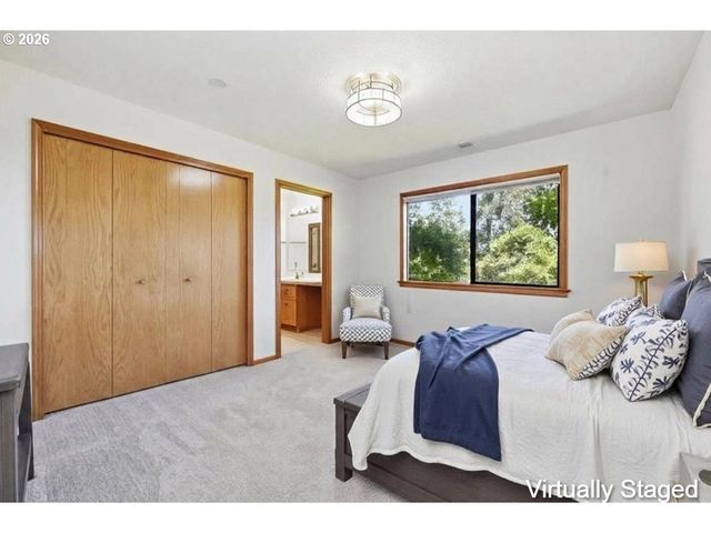 3066 SOLOMAN Loop, Eugene, OR 97405