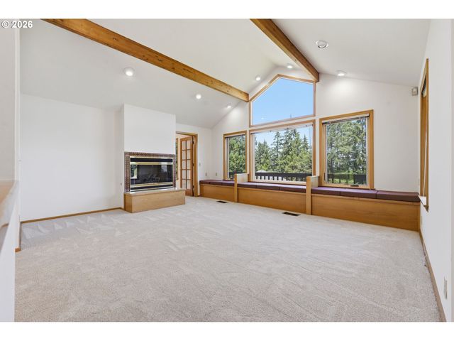 3066 SOLOMAN Loop, Eugene, OR 97405