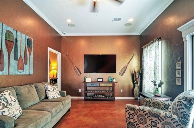 301 Southwest Parkway 338, College Station, TX 77840