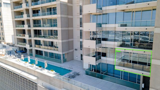 2408 Victory Park Lane 832, Dallas, TX 75219