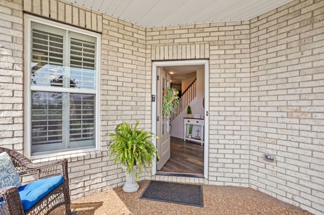 273 Christine Dr, Lebanon, TN 37087