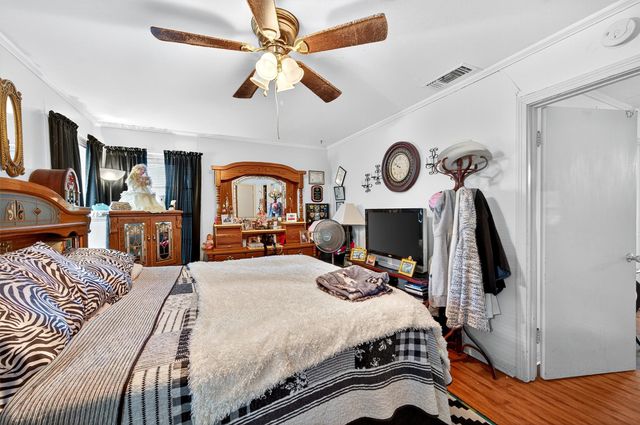 545 N Wharton Street, Sherman, TX 75092