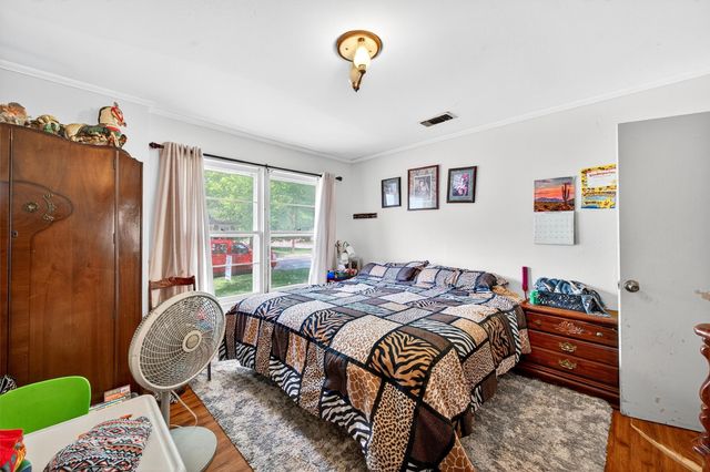 545 N Wharton Street, Sherman, TX 75092