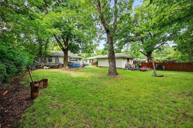 545 N Wharton Street, Sherman, TX 75092