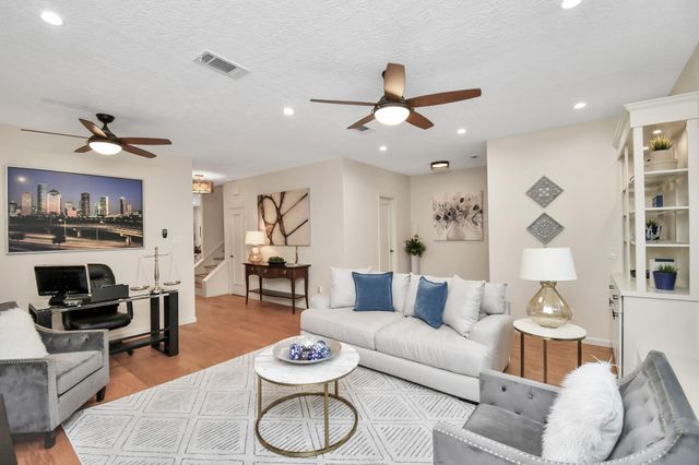 9632 Bayou Brook Street, Houston, TX 77063