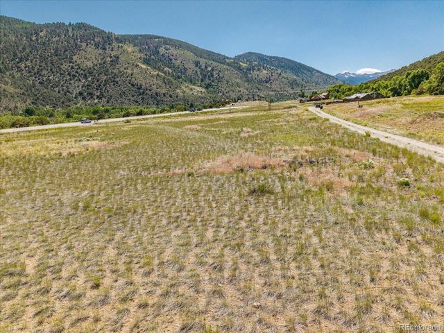 4 RockyMountain Rd, Salida, CO 81201