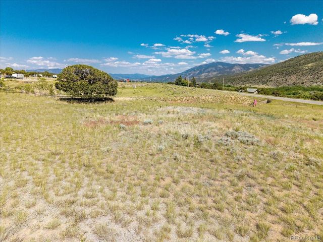 4 RockyMountain Rd, Salida, CO 81201