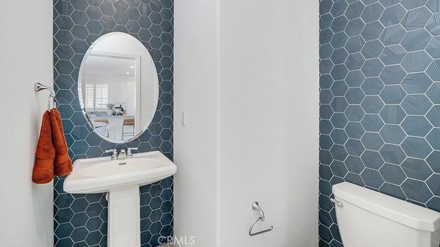1202 Yeager Avenue, Rialto, CA 92376