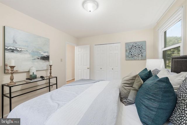 4338 ANDES DR, Fairfax, VA 22030