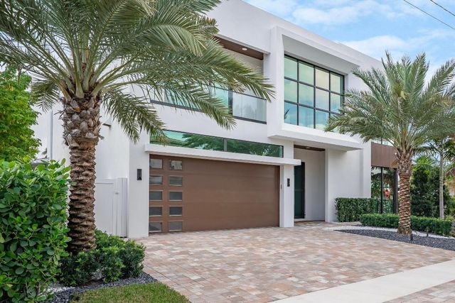 400 NE 4th Street, Boca Raton, FL 33432