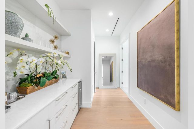 400 NE 4th Street, Boca Raton, FL 33432