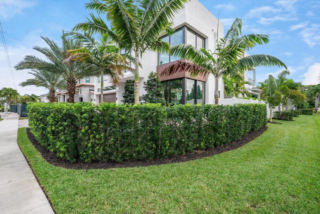 400 NE 4th Street, Boca Raton, FL 33432
