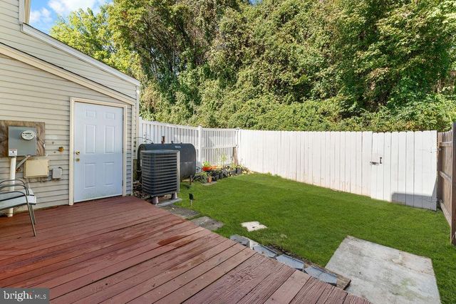 7714 MERRICK LN, Landover, MD 20785
