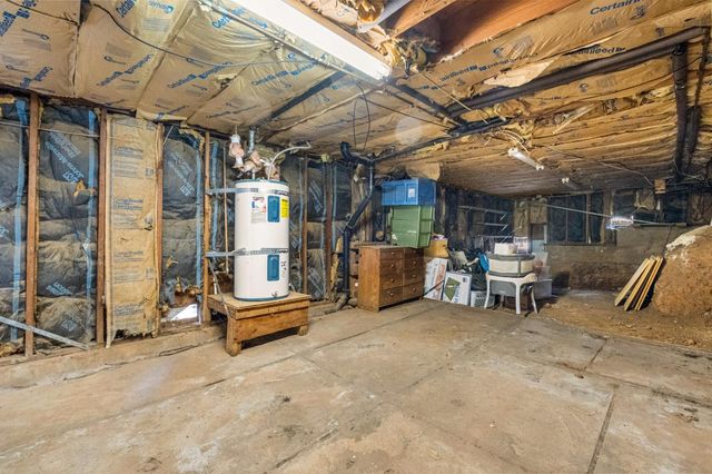 5648 Sierra Springs Dr, Pollock Pines, CA 95726