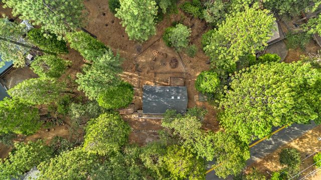 5648 Sierra Springs Dr, Pollock Pines, CA 95726