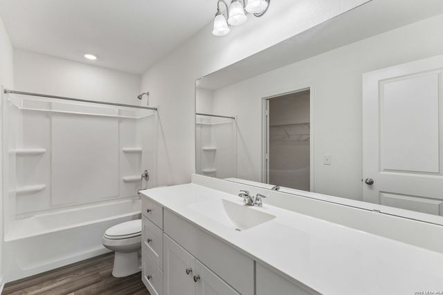 5625 ROWAN RDG, Converse, TX 78109