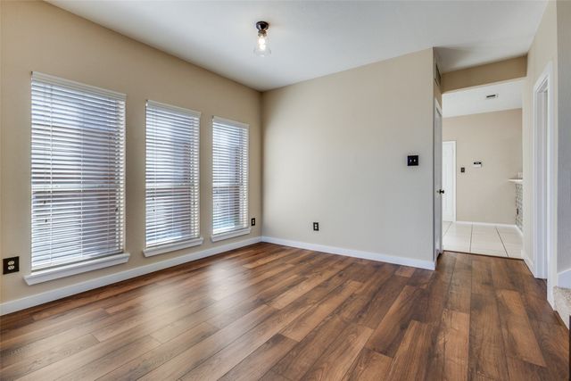 2120 Arbor Creek Drive, Carrollton, TX 75010