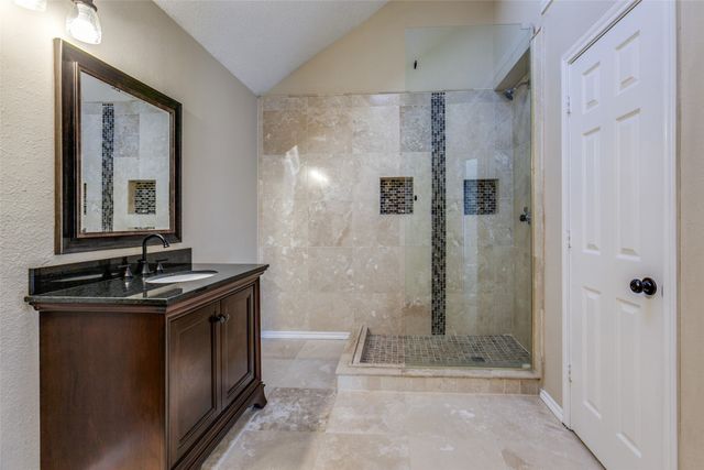 2120 Arbor Creek Drive, Carrollton, TX 75010