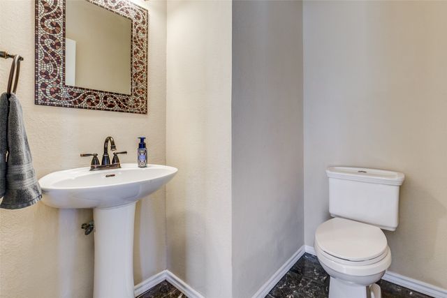 2120 Arbor Creek Drive, Carrollton, TX 75010