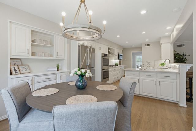 6908 Town Bluff Drive, Dallas, TX 75248