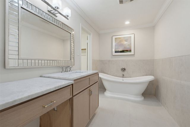 6908 Town Bluff Drive, Dallas, TX 75248