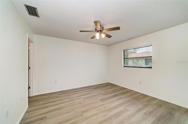 7237 CLOISTER DRIVE 207, Sarasota, FL 34231