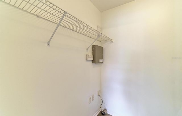 7237 CLOISTER DRIVE 207, Sarasota, FL 34231