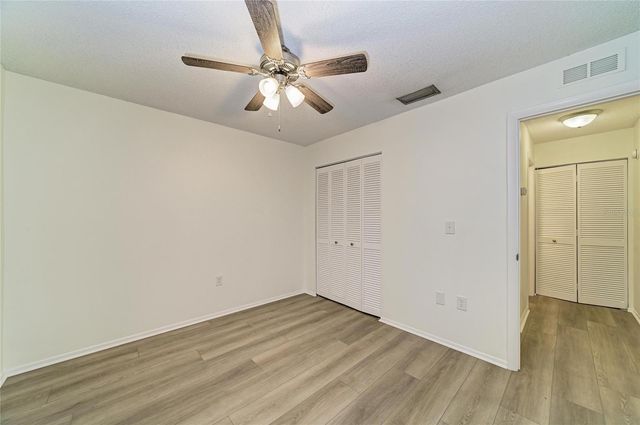 7237 CLOISTER DRIVE 207, Sarasota, FL 34231
