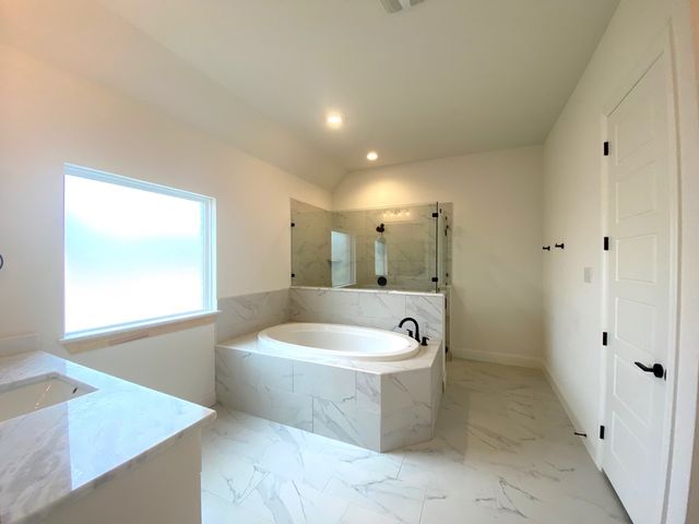 2284 Erwin Road, Poolville, TX 76487