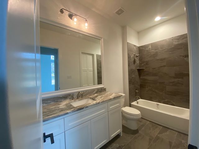 2284 Erwin Road, Poolville, TX 76487