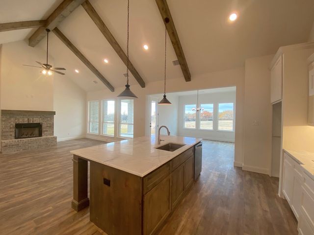 2284 Erwin Road, Poolville, TX 76487