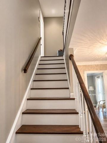 3709 Stoneglen Path, Charlotte, NC 28269