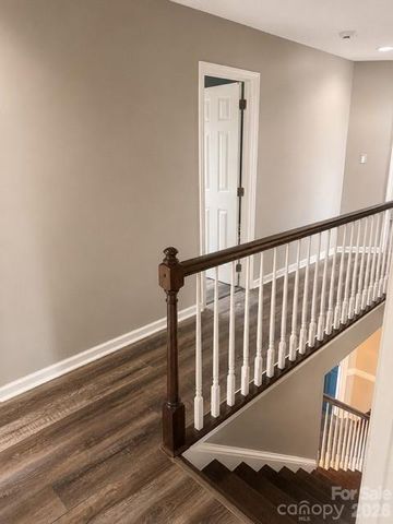 3709 Stoneglen Path, Charlotte, NC 28269